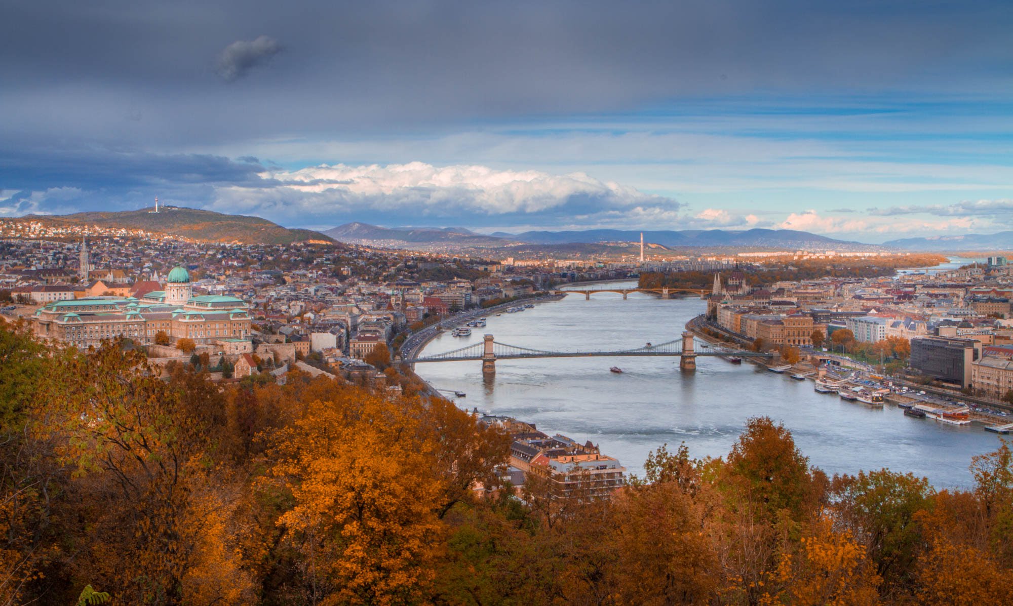 Венгрия осень фото несколько фотографий