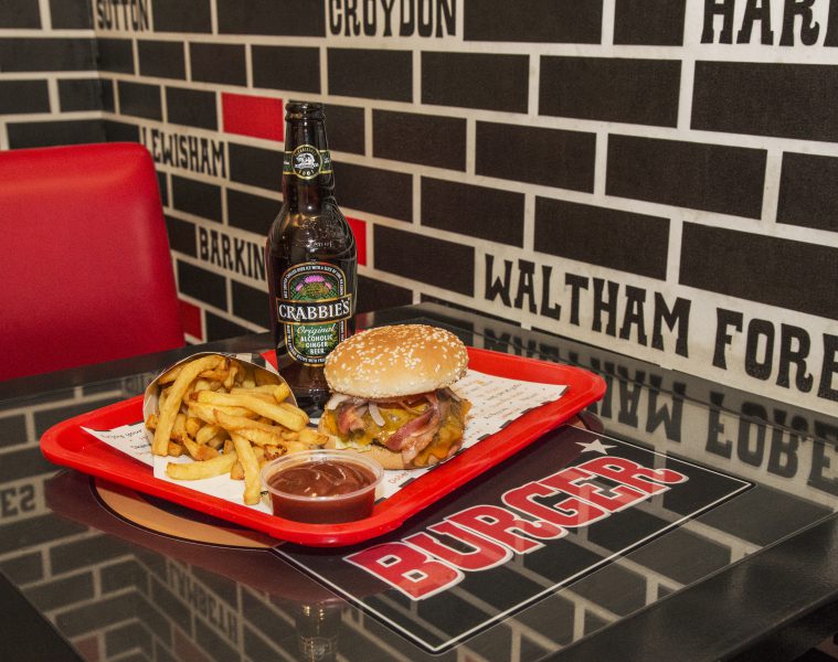 Nemzetközi éttermek Budapesten - A legjobb angol étterem: Black Cab Burger