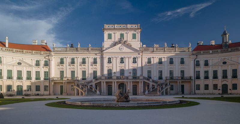 A legszebb helyek Magyarországon: Esterházy-kastély, Fertőd