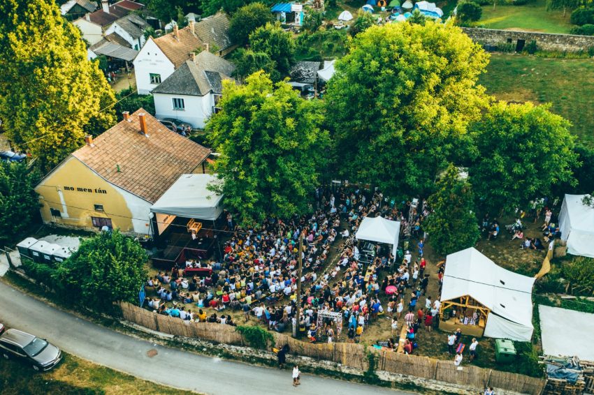 Balatoni programok 2021 július: Művészetek Völgye