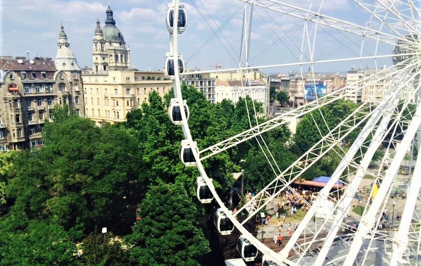 Ingyenes programokkal, számos helyszínen vár Budapest szabadtéri fesztiválja májusban