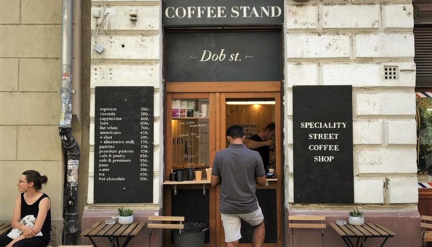 Budapest 7 legkisebb kávézója, ahova boldogan térünk be őszi reggeleken