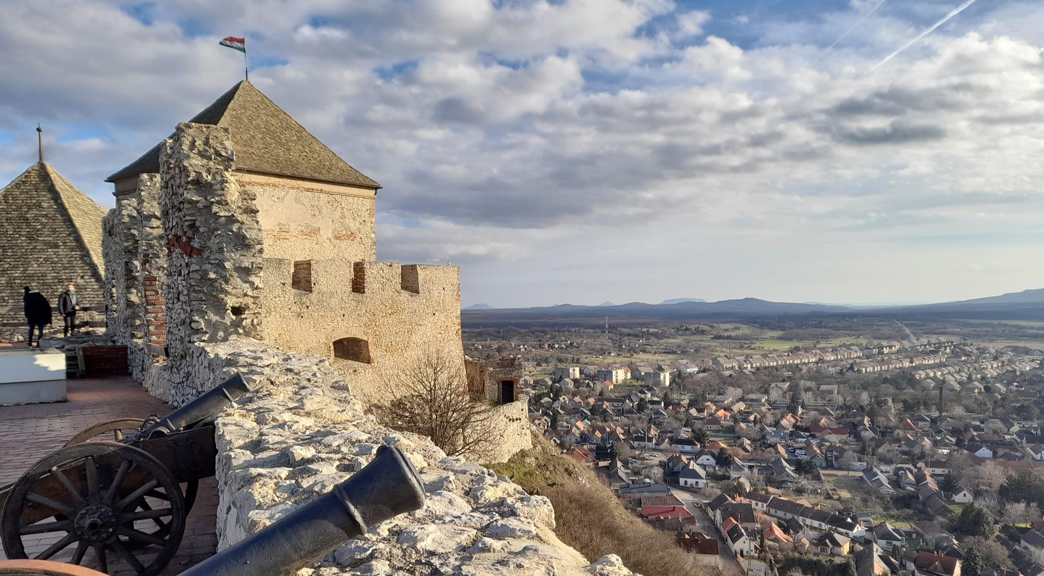 5 varázslatos vár a Balatonnál téli kirándulásokhoz