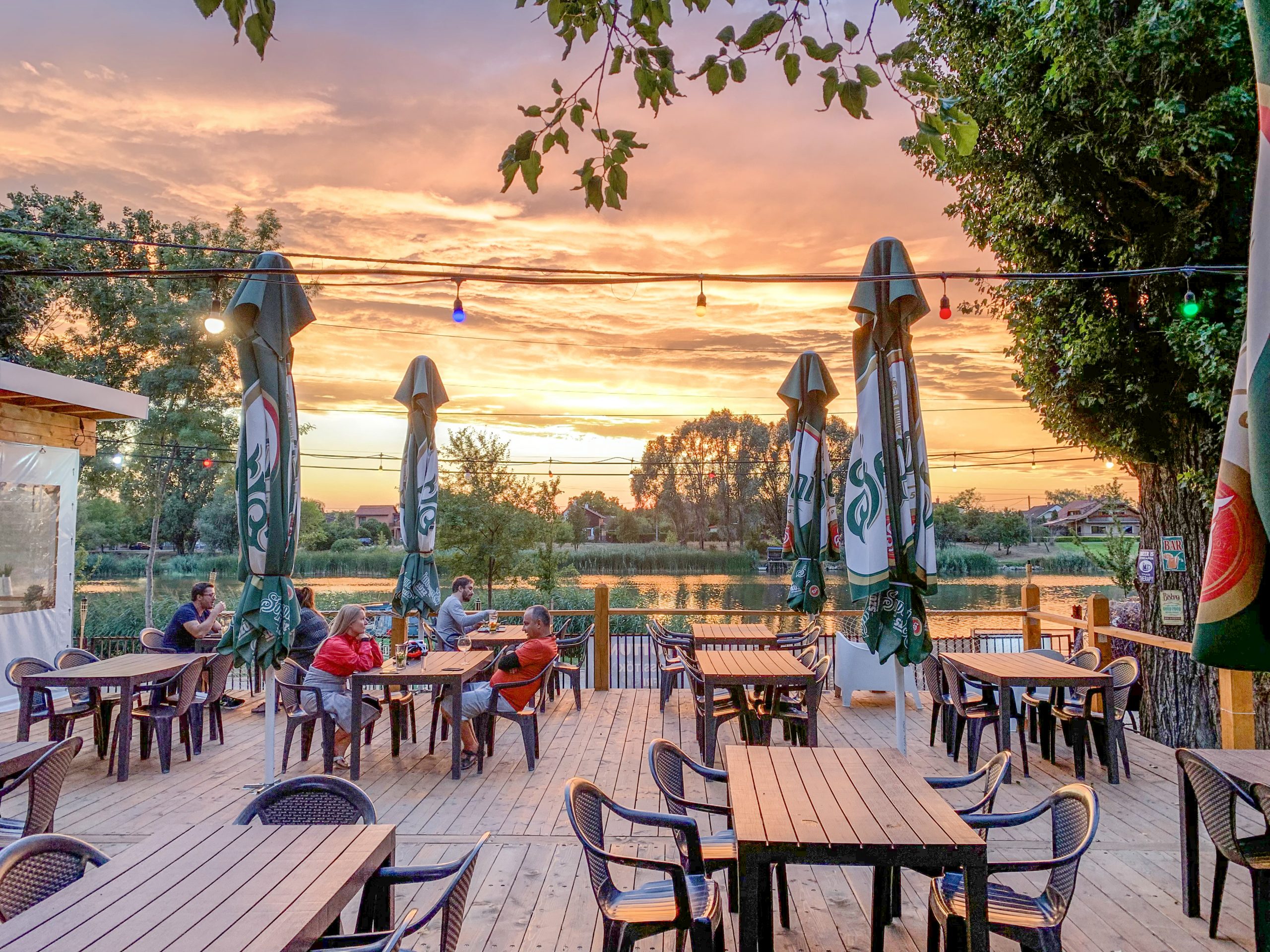 8 pompás vendéglátóhely a Duna partján kellemes, vízközeli kikapcsolódáshoz