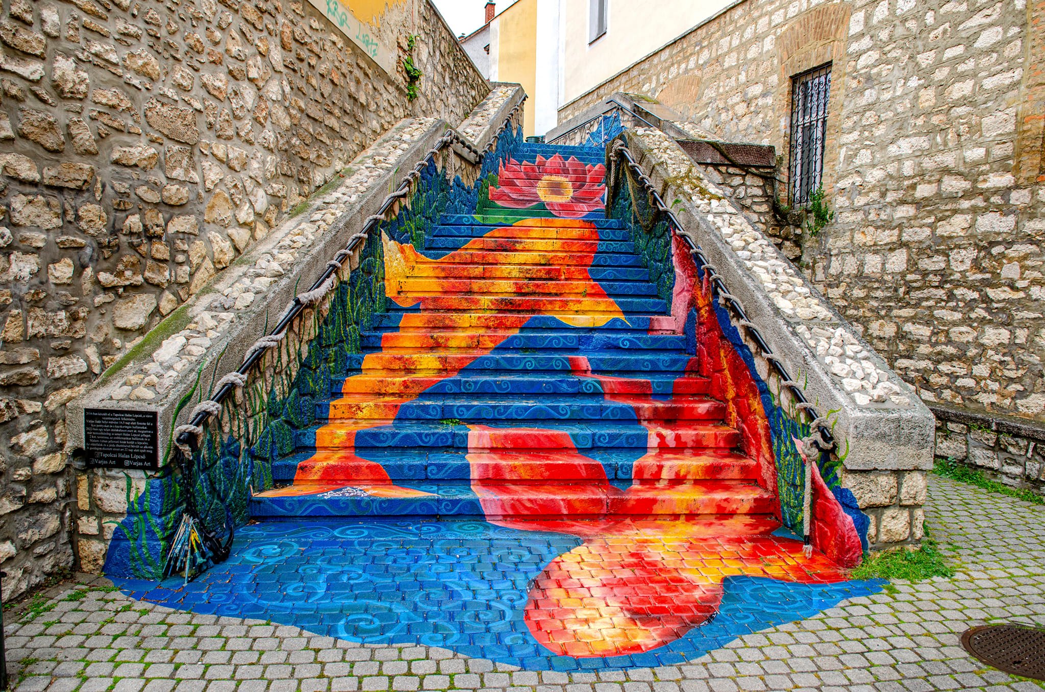 6 település a Balaton északi partján, amit mesés street art alkotások színesítenek