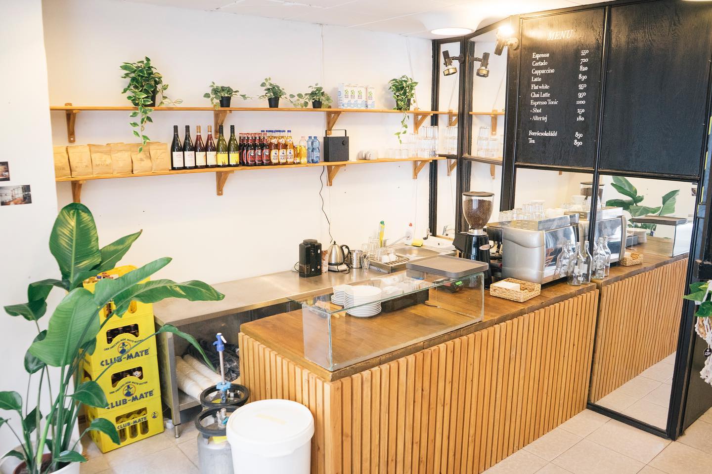 5 újonnan nyílt kávézó Budapesten, ahol érdemes elkortyolni egy csésze kávét