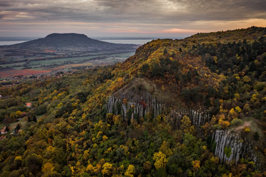 Szent György-hegyi ősz, bazaltorgonák túra, őszi kirándulás Balaton