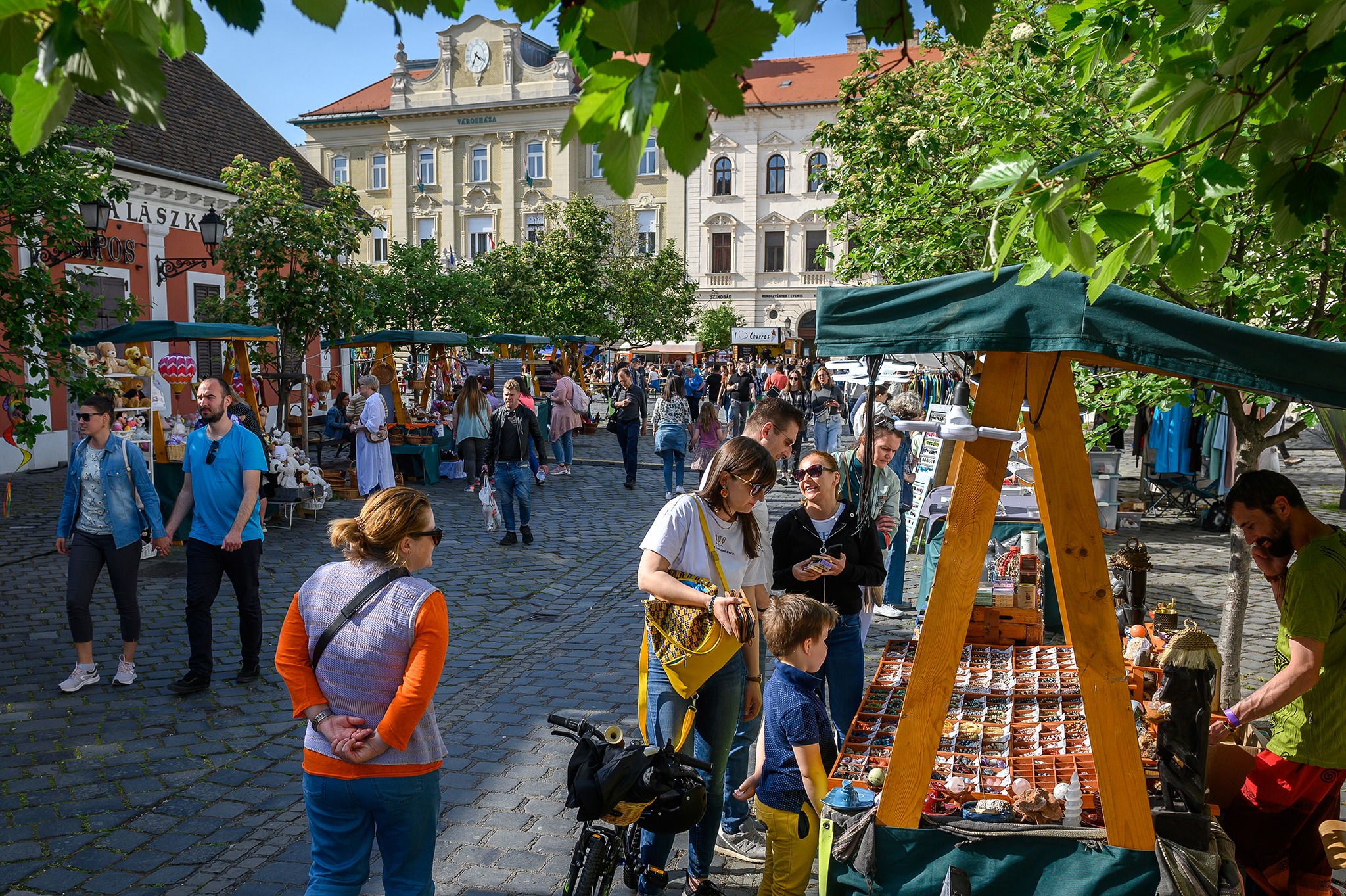 Pénztárcabarát kikapcsolódás Budapesten: 9 zseniális ingyenes program májusra