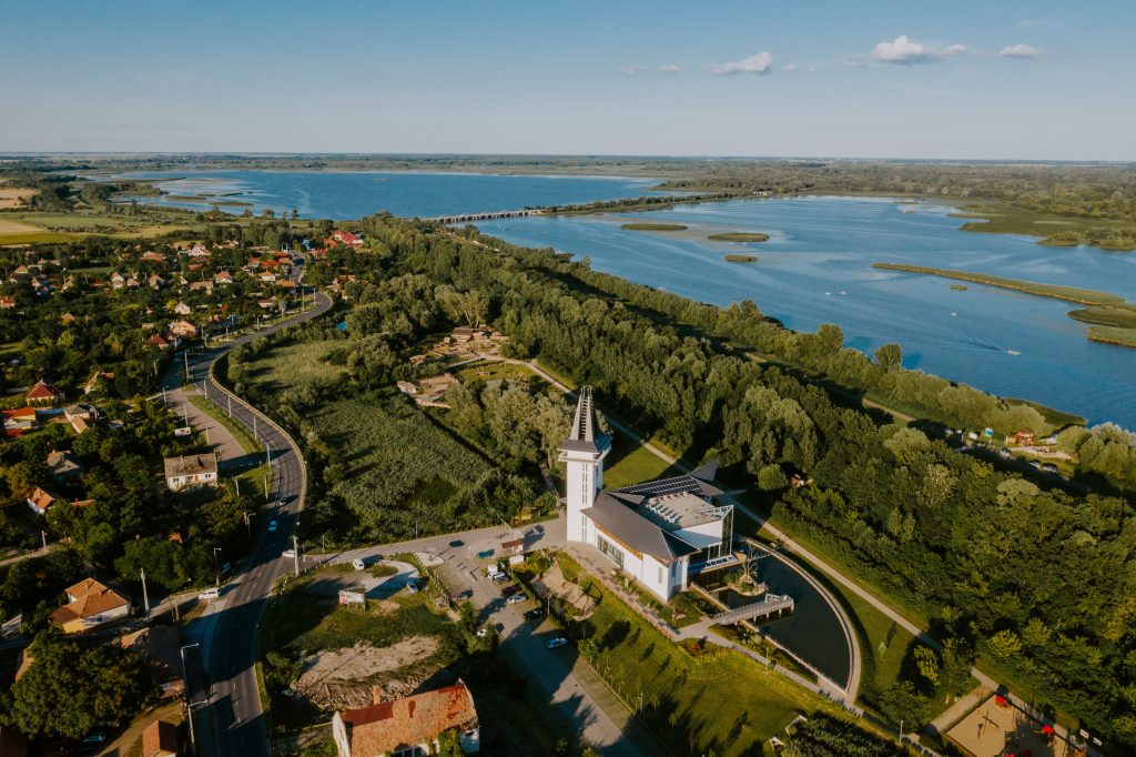 Tisza-parti barangoló: Nyári kalandtérkép a vadregényes folyó mentén