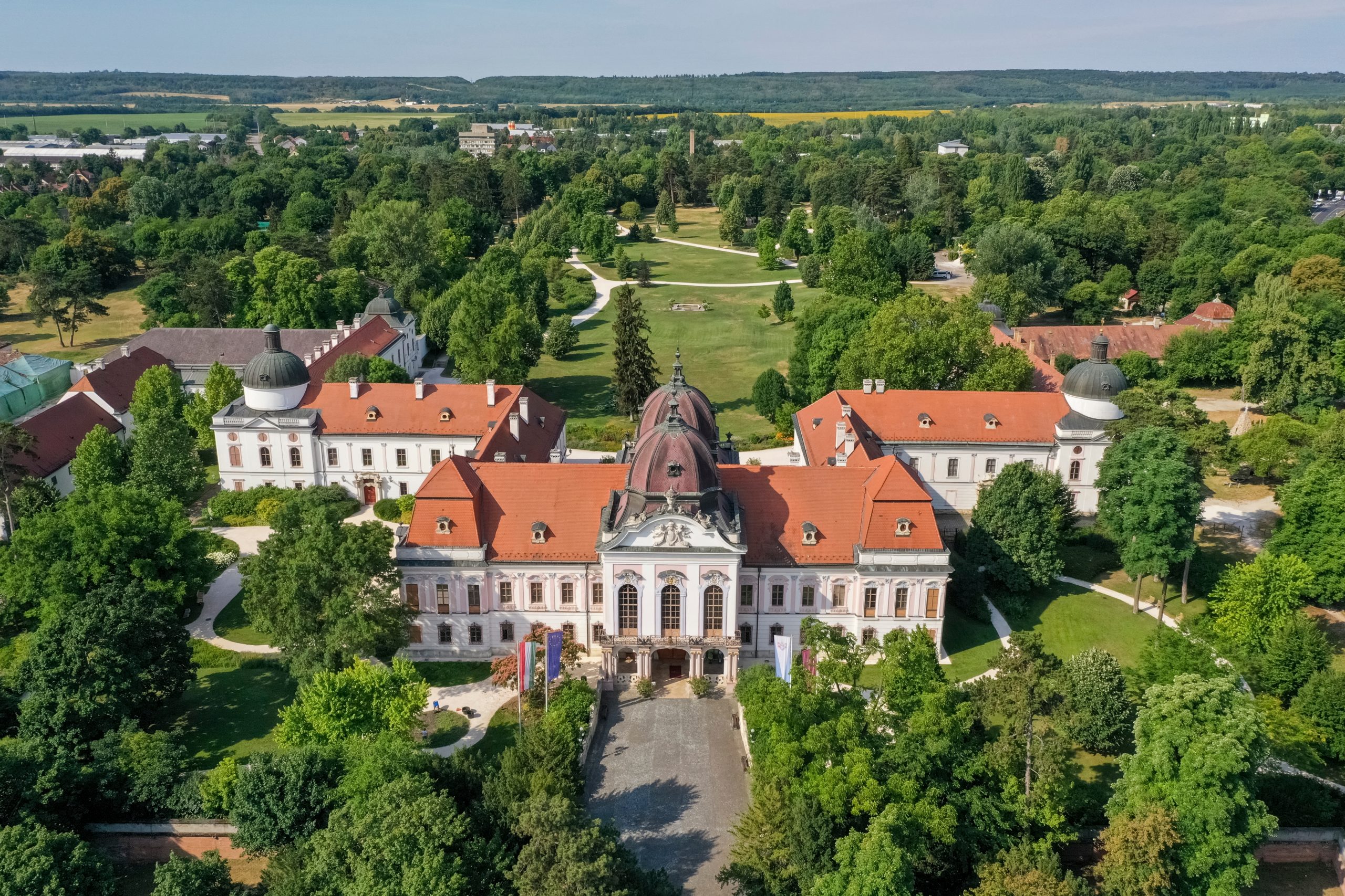 Megtelnek varázslatos zenével a Gödöllői Királyi Kastély történelmi helyszínei