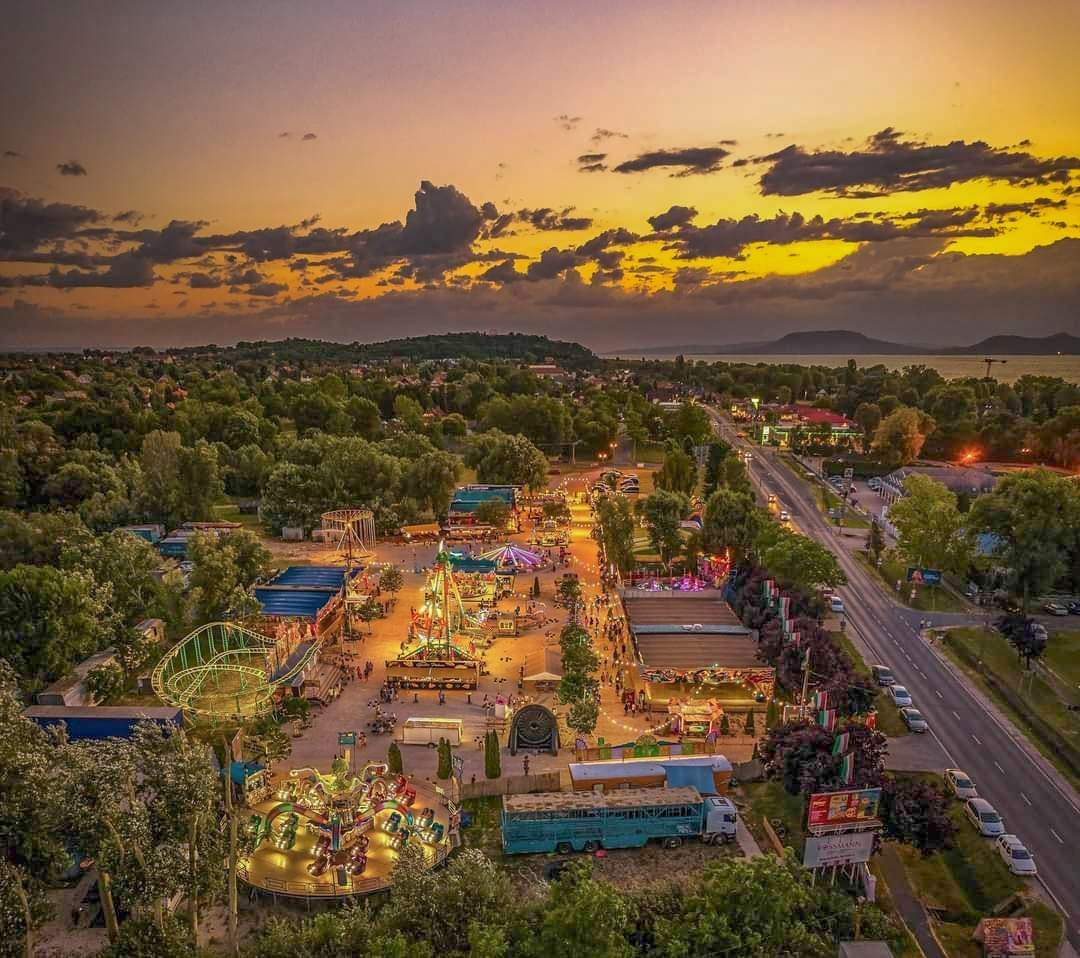 Balaton, Balatonlelle, vidámpark, kikapcsolódás, programok