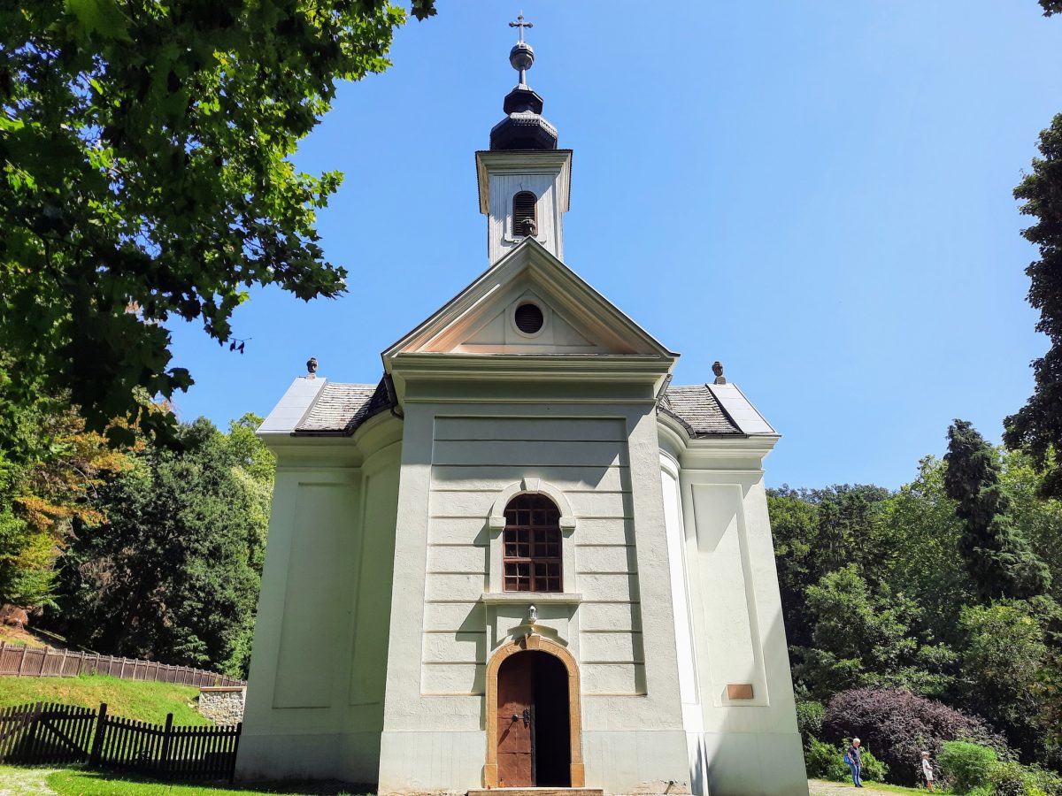 Püspökszentászló templom