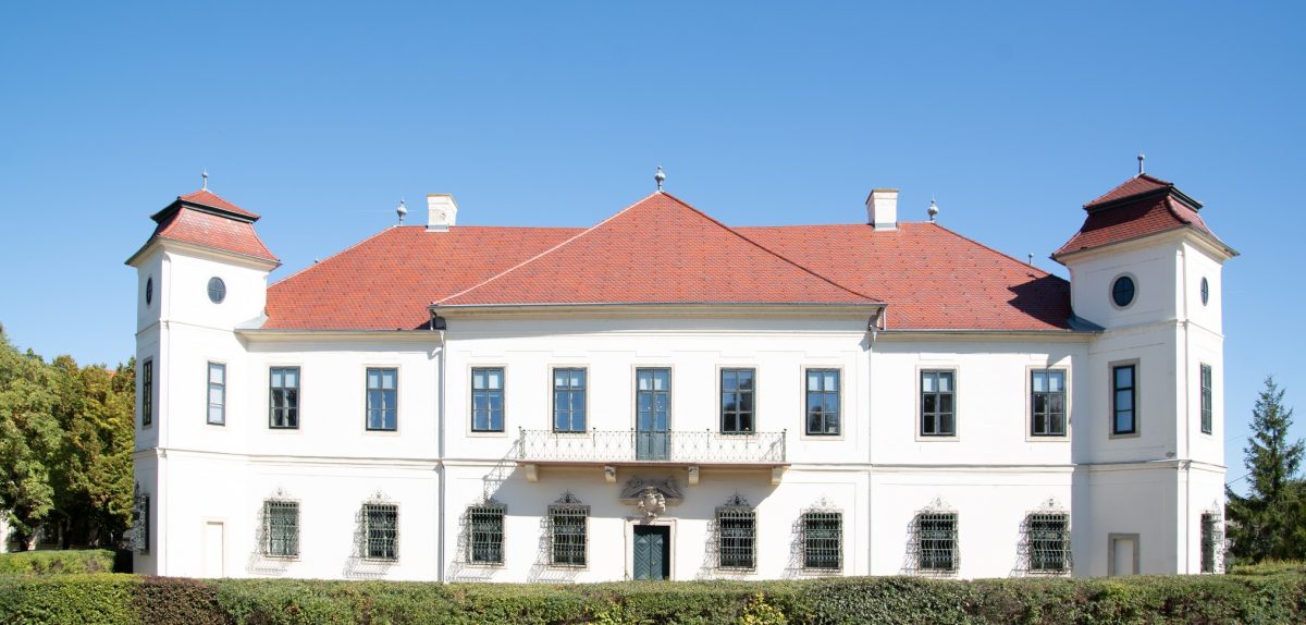Hajós, pince, bor, gasztronómia, barokk, város, kirándulás, ősz, szeptember 