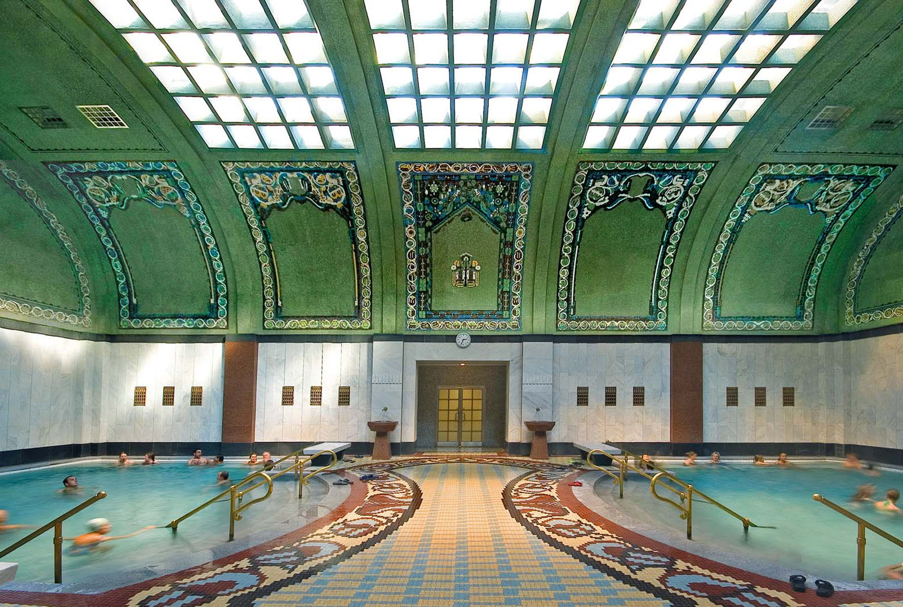 8 romantikus helyszÃ­n Ã©s program Budapesten a tÃ¶kÃ©letes Åszi randikhoz