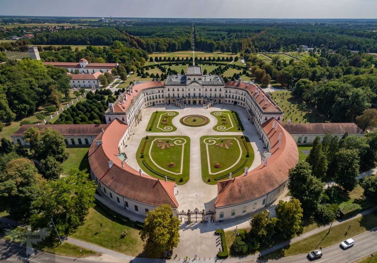 kastély, palota, kastélypark, Fertőd, Esterházy-kastély, pompa, barokk, gyönyörű, kirándulás, látnivaló
