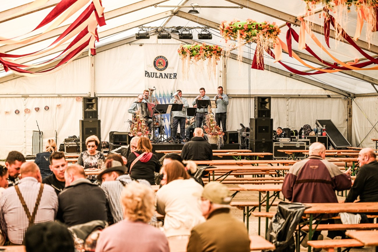 15+ fergeteges sÃ¶rÃ¶s program Budapesten Ã©s kÃ¶nyÃ©kÃ©n az Oktoberfest jegyÃ©ben