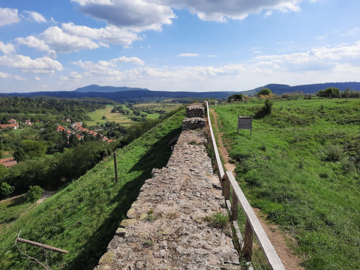 Nógrád, vár, Börzsöny, ősz, kirádnulás, természet, várfal