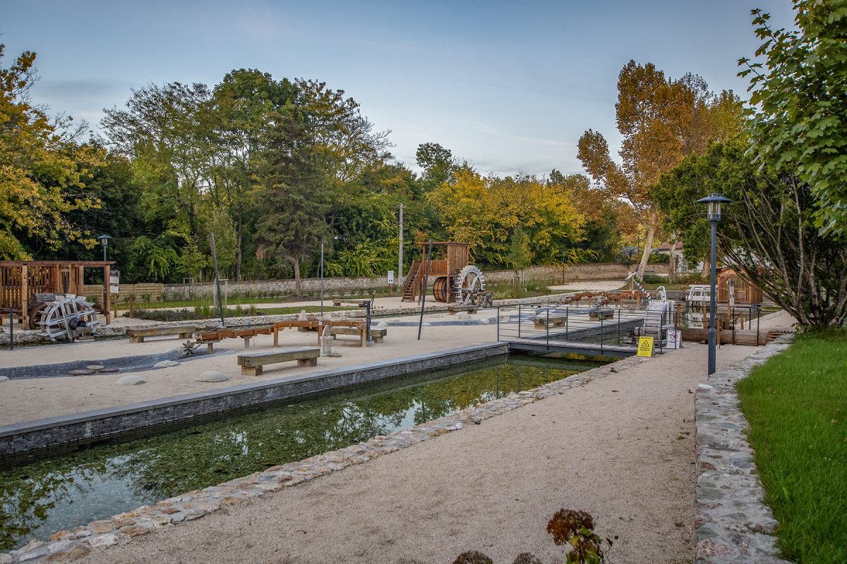 Tata, angolpark, kert, kirándulás, természet