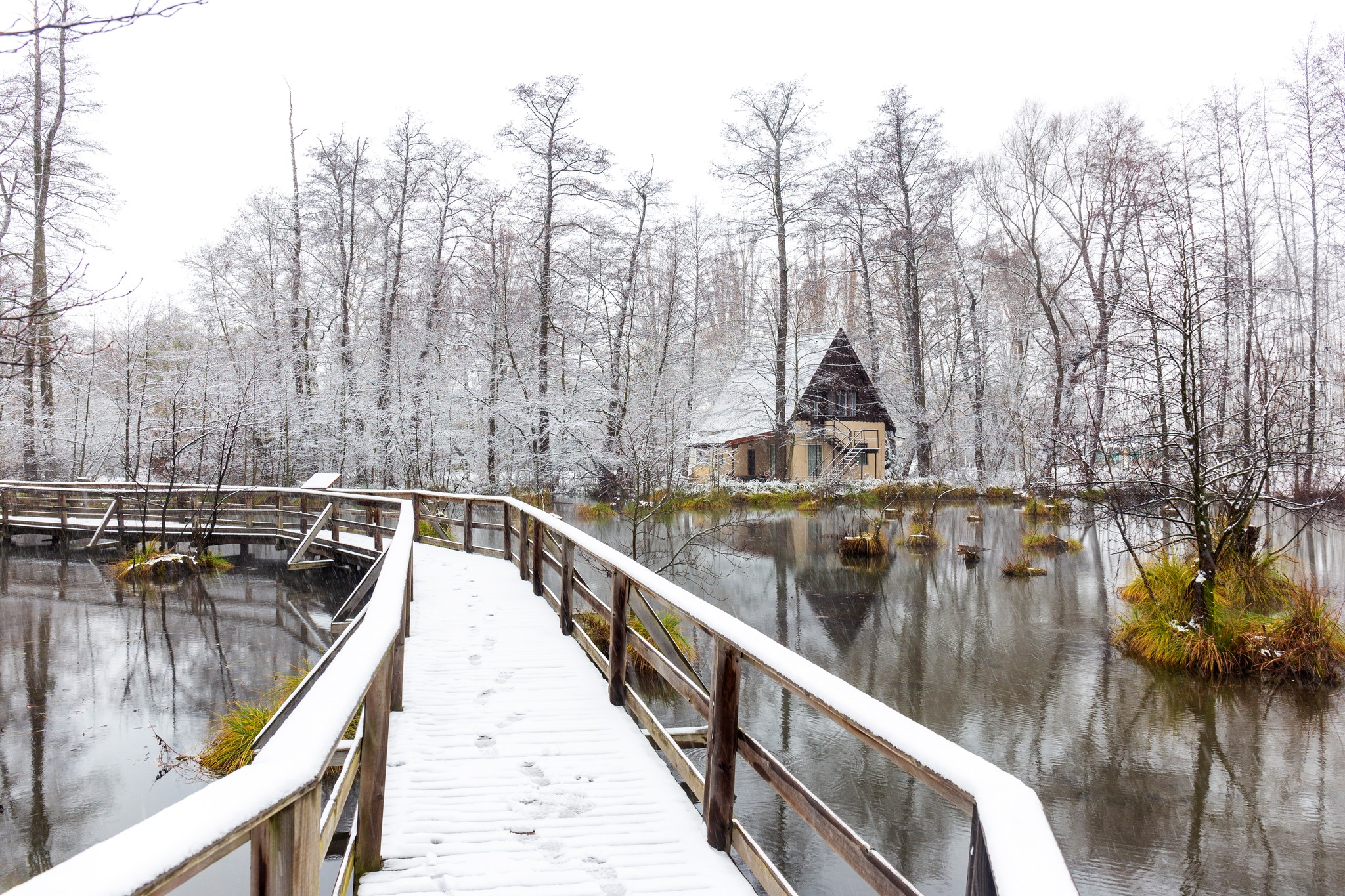 Tata téli titka: 4 kihagyhatatlan szezonális látnivaló a vizek városában