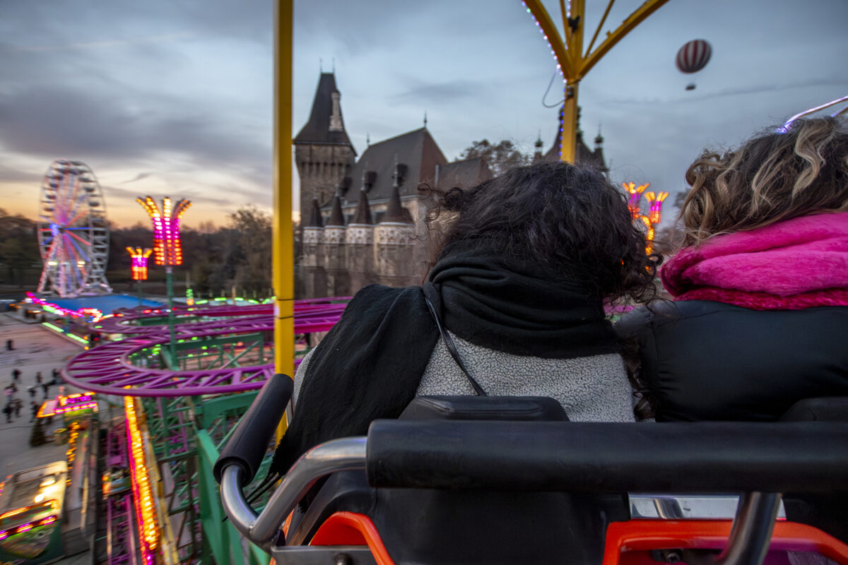 Happy Wonderland, adventi vidámpark
