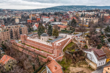 Gül baba türbéje télen