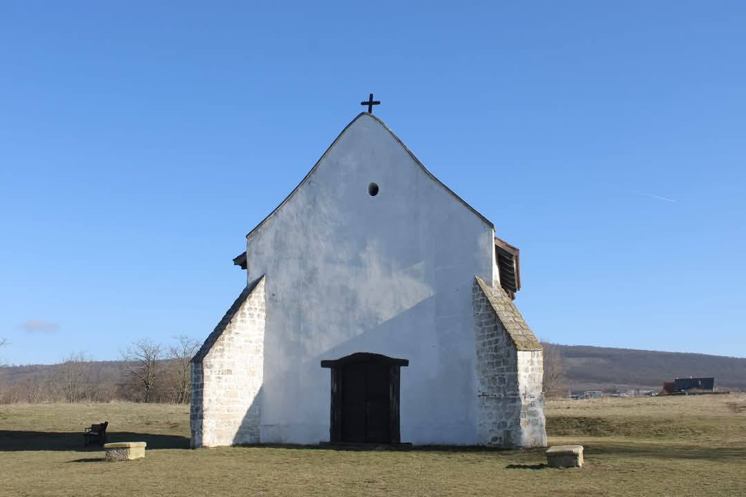 Szent Mihály öregtemplom Budajenő kirándulás