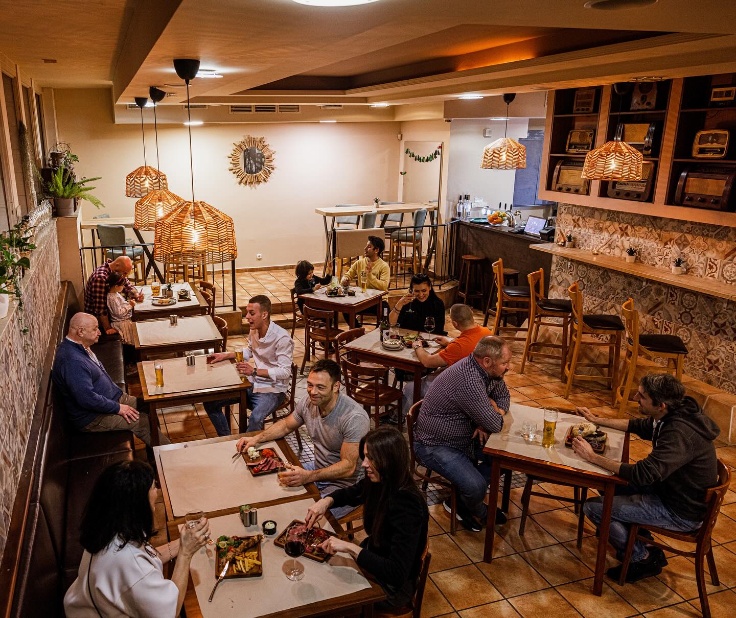 A balkáni konyha fellegvára: 5+1 étterem Budapesten, ami megidézi a félsziget mennyei ízeit