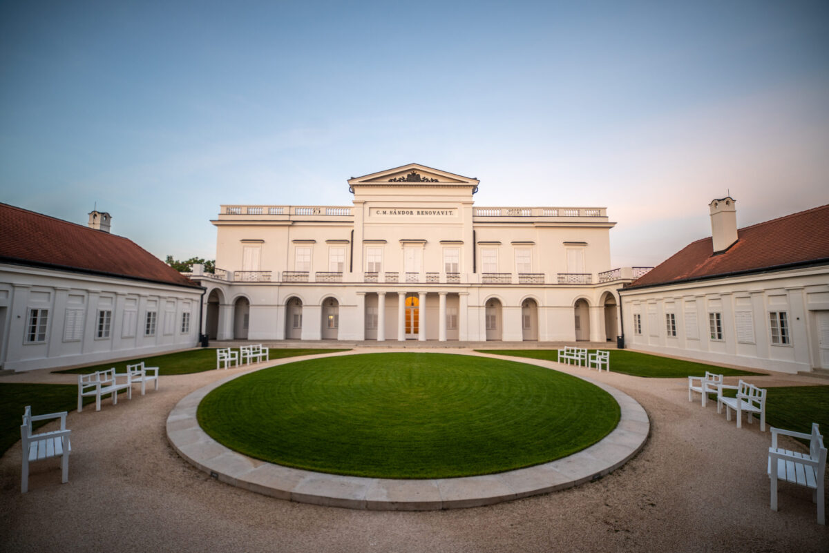 Bajna, Sándor-Metternich-kastély