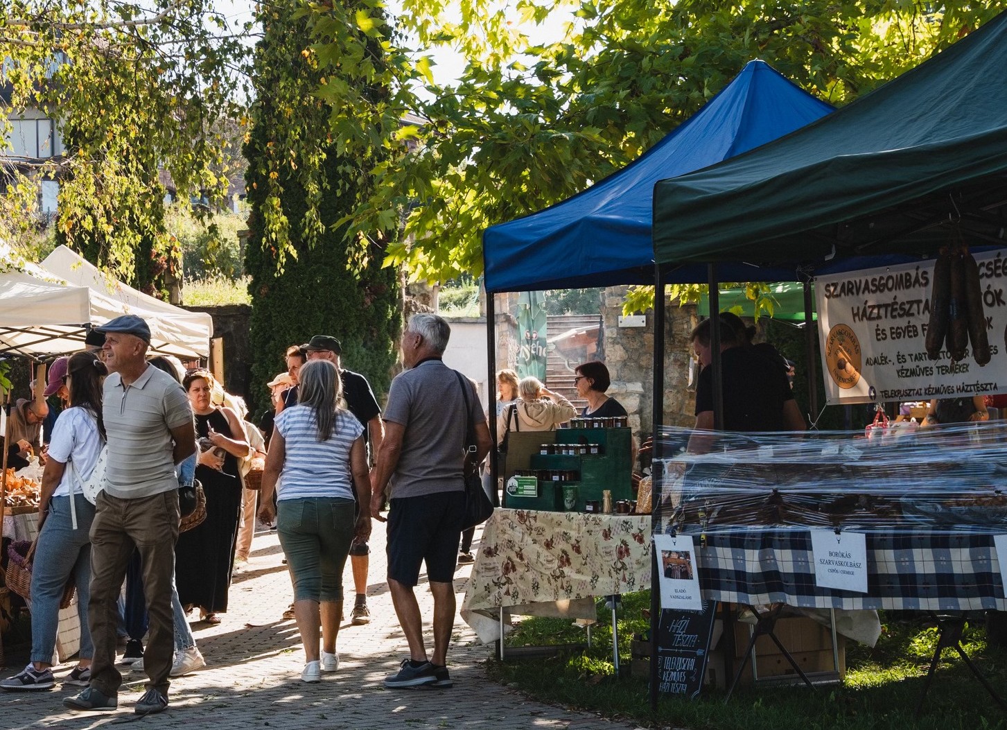 5 remek termelői piac Budapest környékén lassú tavaszi hétvégékhez