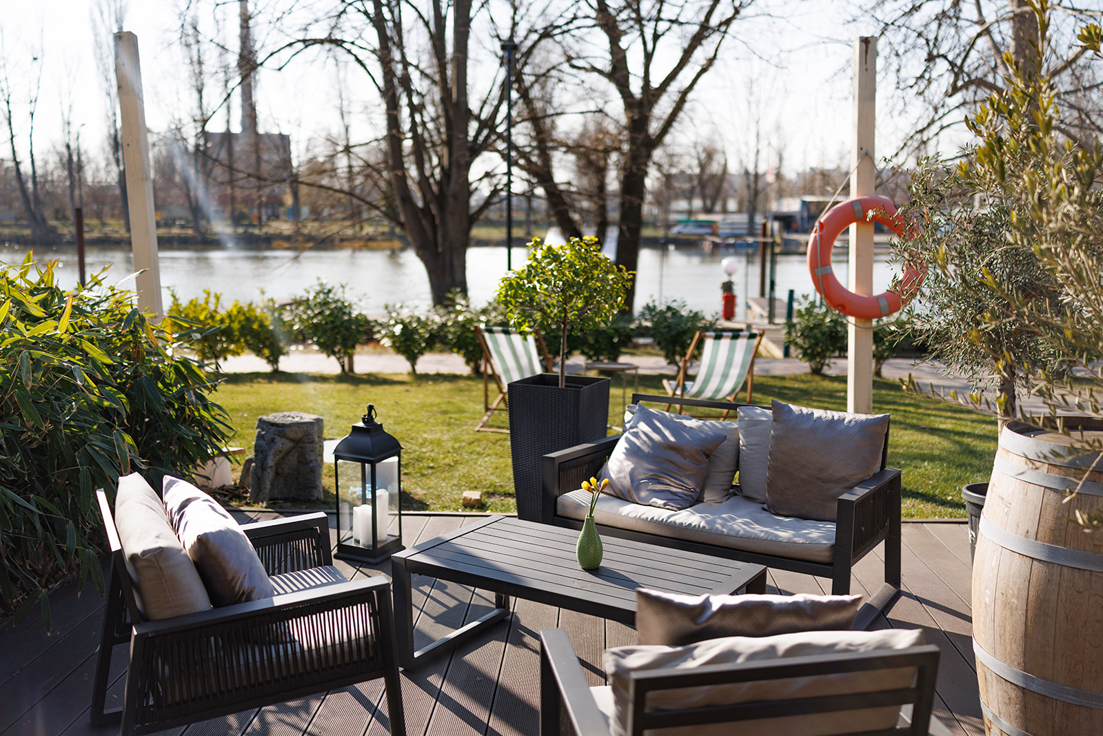 Új és régi kedvencekkel ünnepel a Duna varázslatos vízparti oázisa