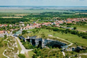 Fertőrákosi Barlangszínház