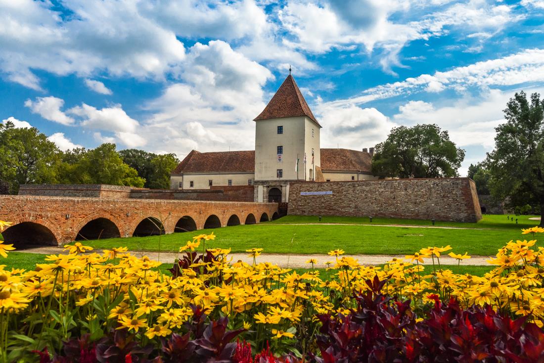 Nádasdy vár, Srévér