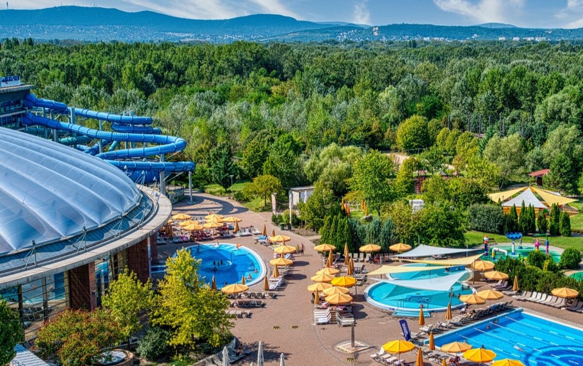 Aquaworld Élményfürdő strand Budapesten
