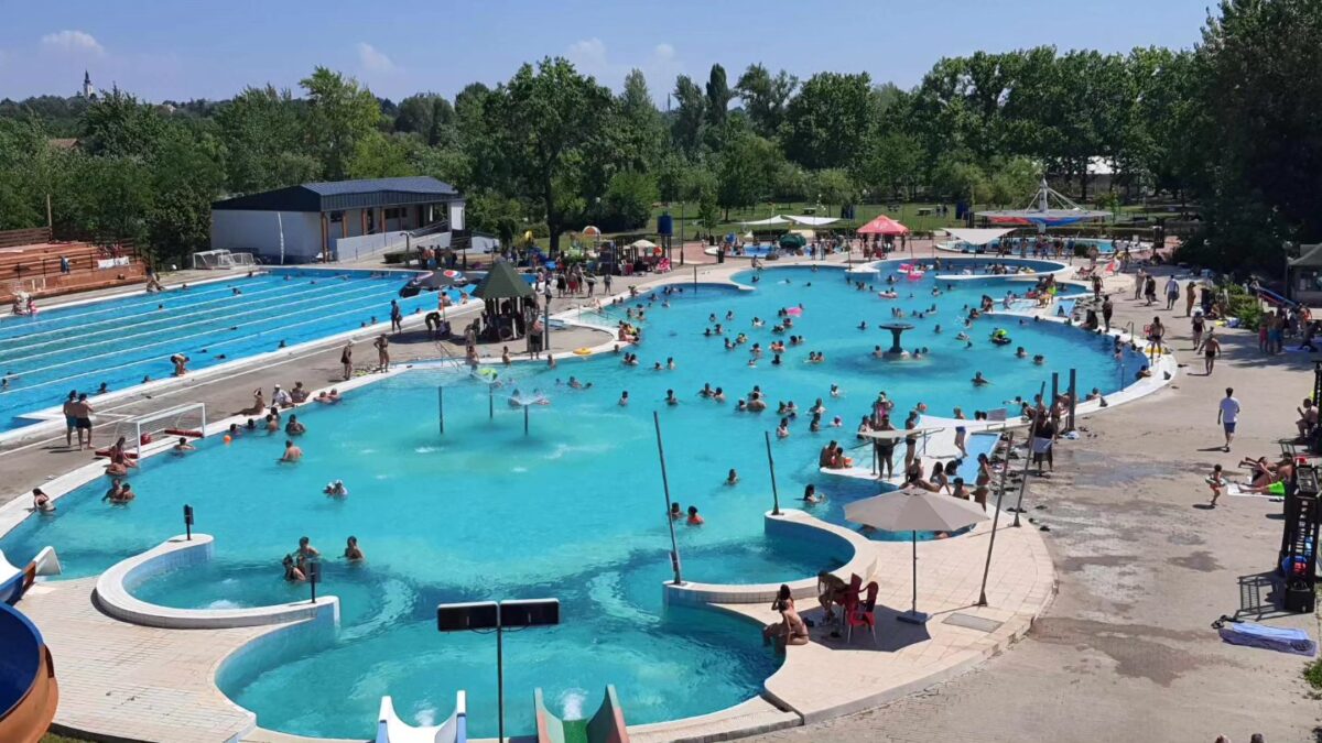 Csepeli strandfürdő strand Budapesten