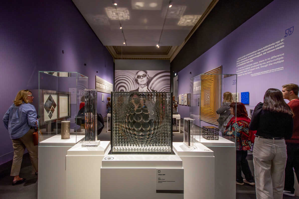 VASARELY 120 Szépművészeti Múzeum kiállítás
