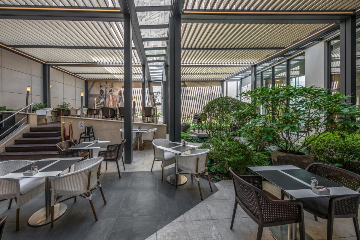 Araz Restaurant restaurants with terraces in Budapest
