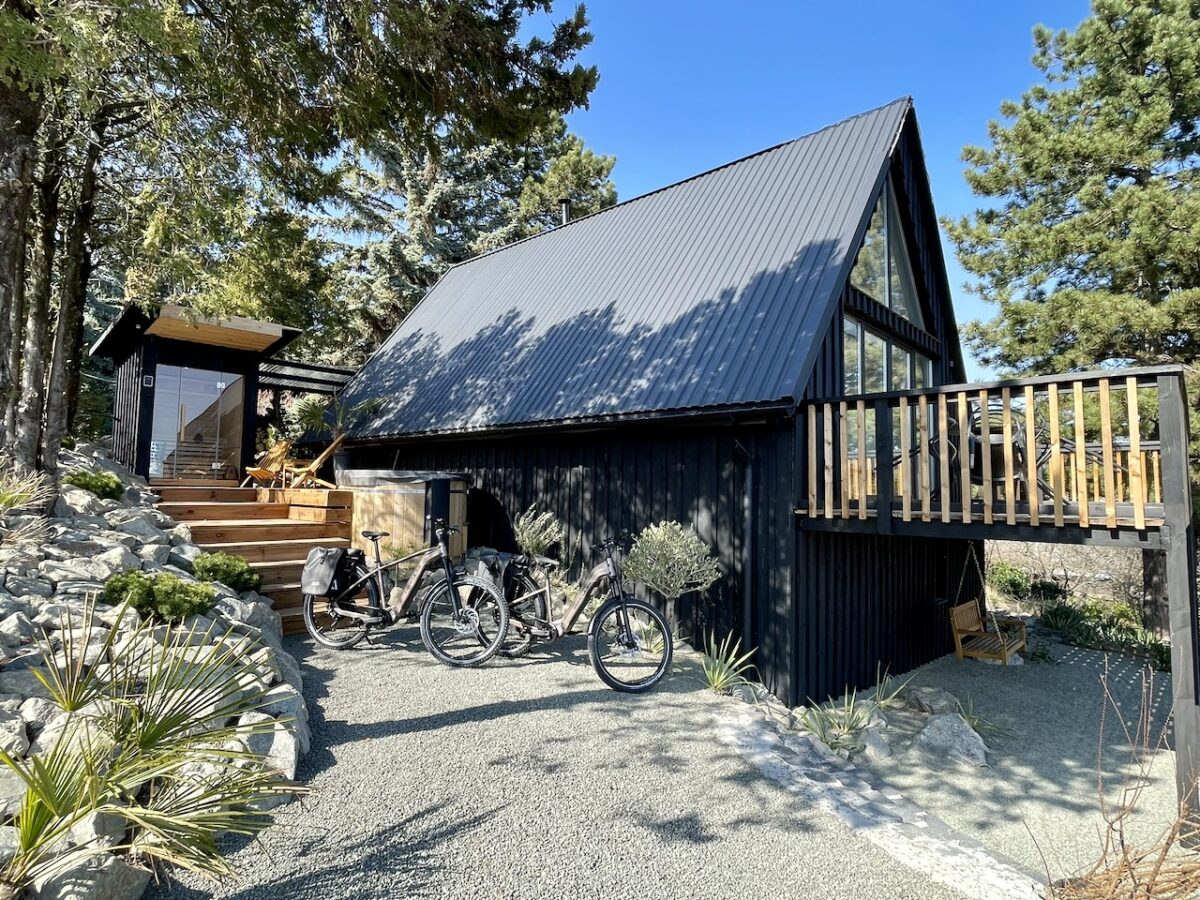 Black Pine Cabin hangulatos vendégház