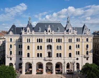 W Budapest Drechsler-palota