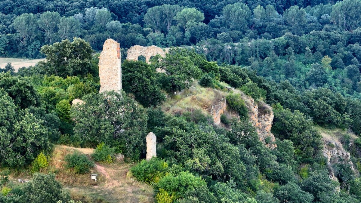 csővári várrom
