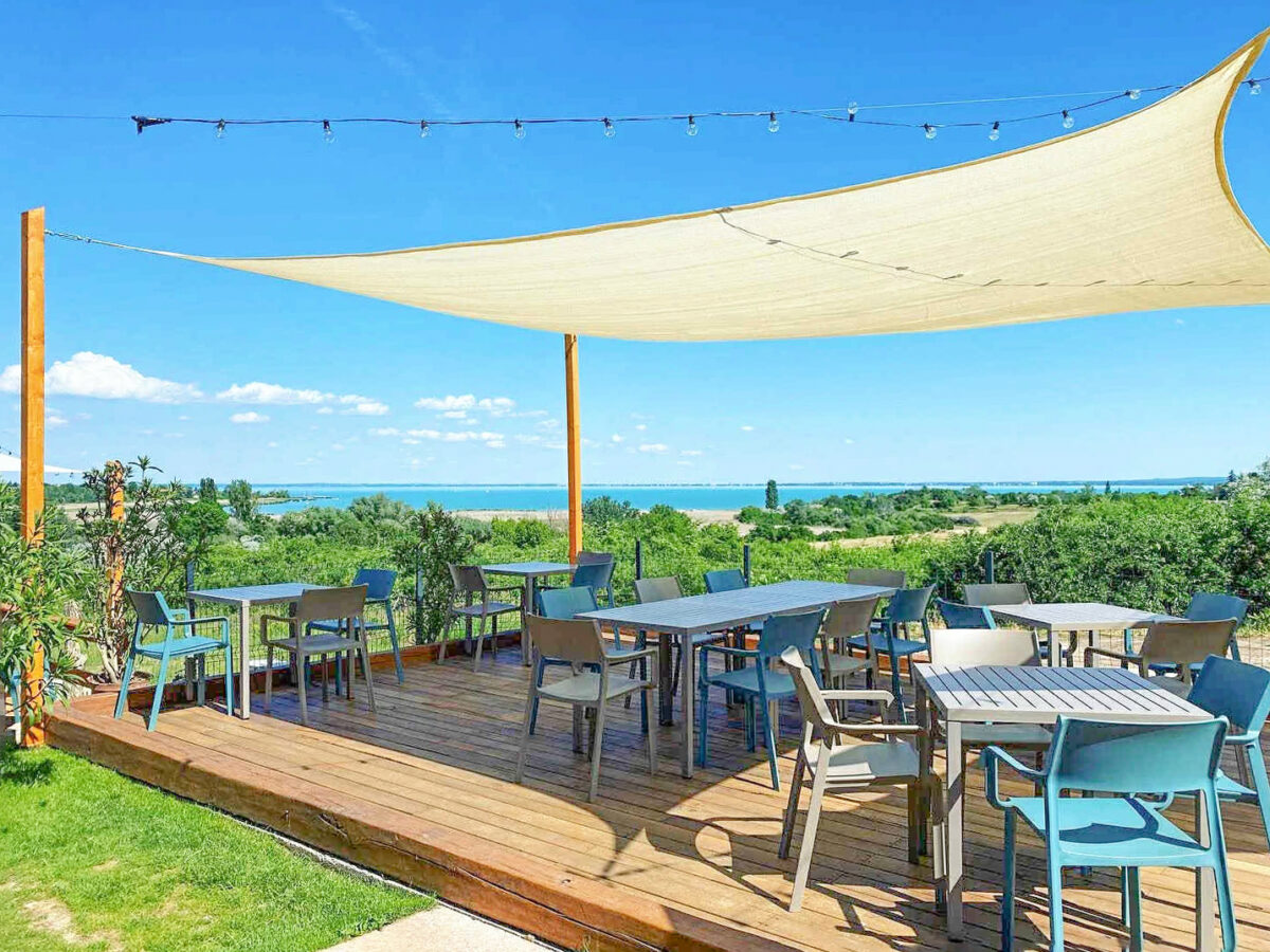 Öböl Picnic restaurant on the Northern Shore of Lake Balaton