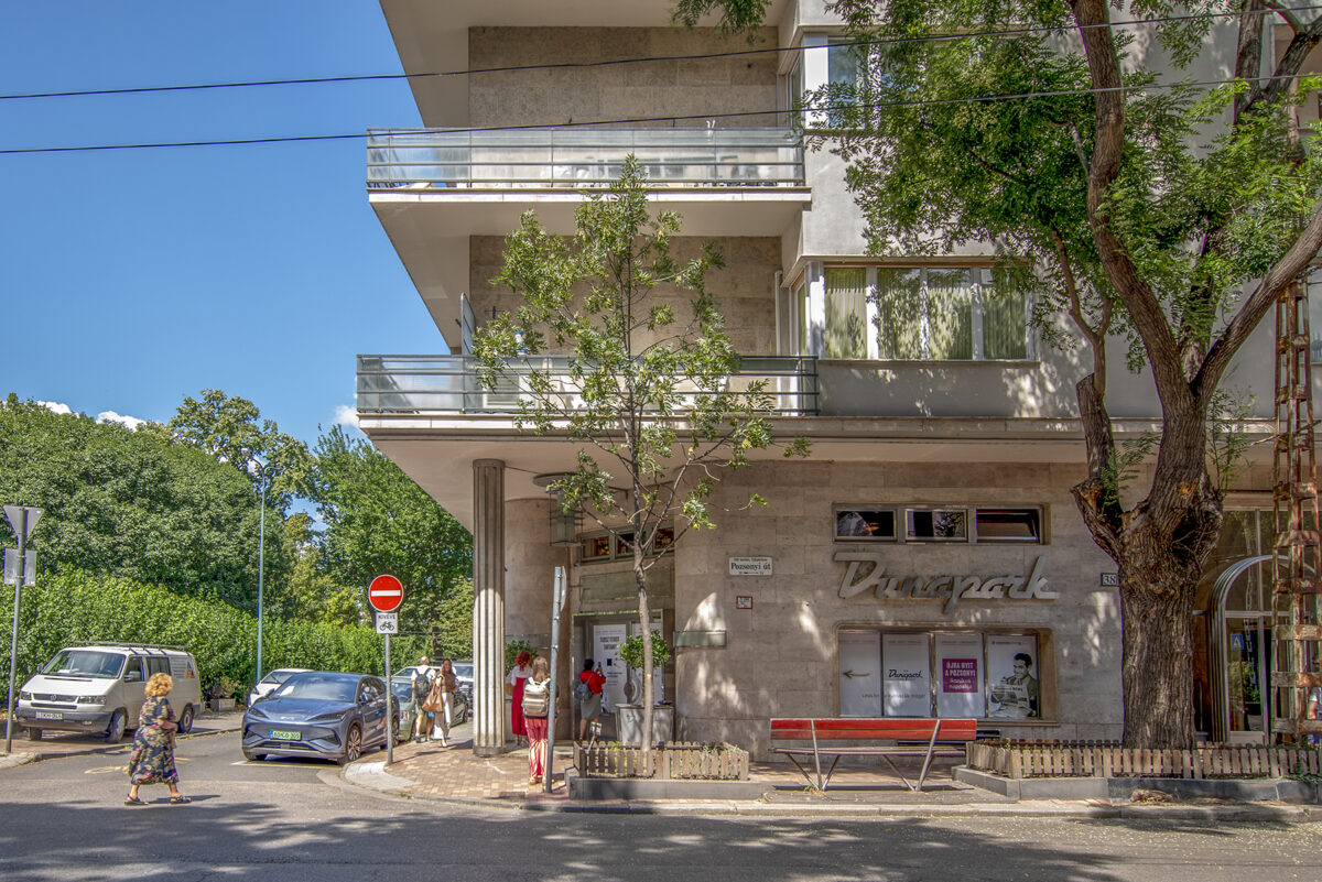 Dunapark Kávéház