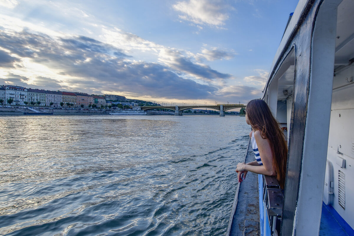 Mahart Cruises Budapest Sightseeing Boat Tour By Night