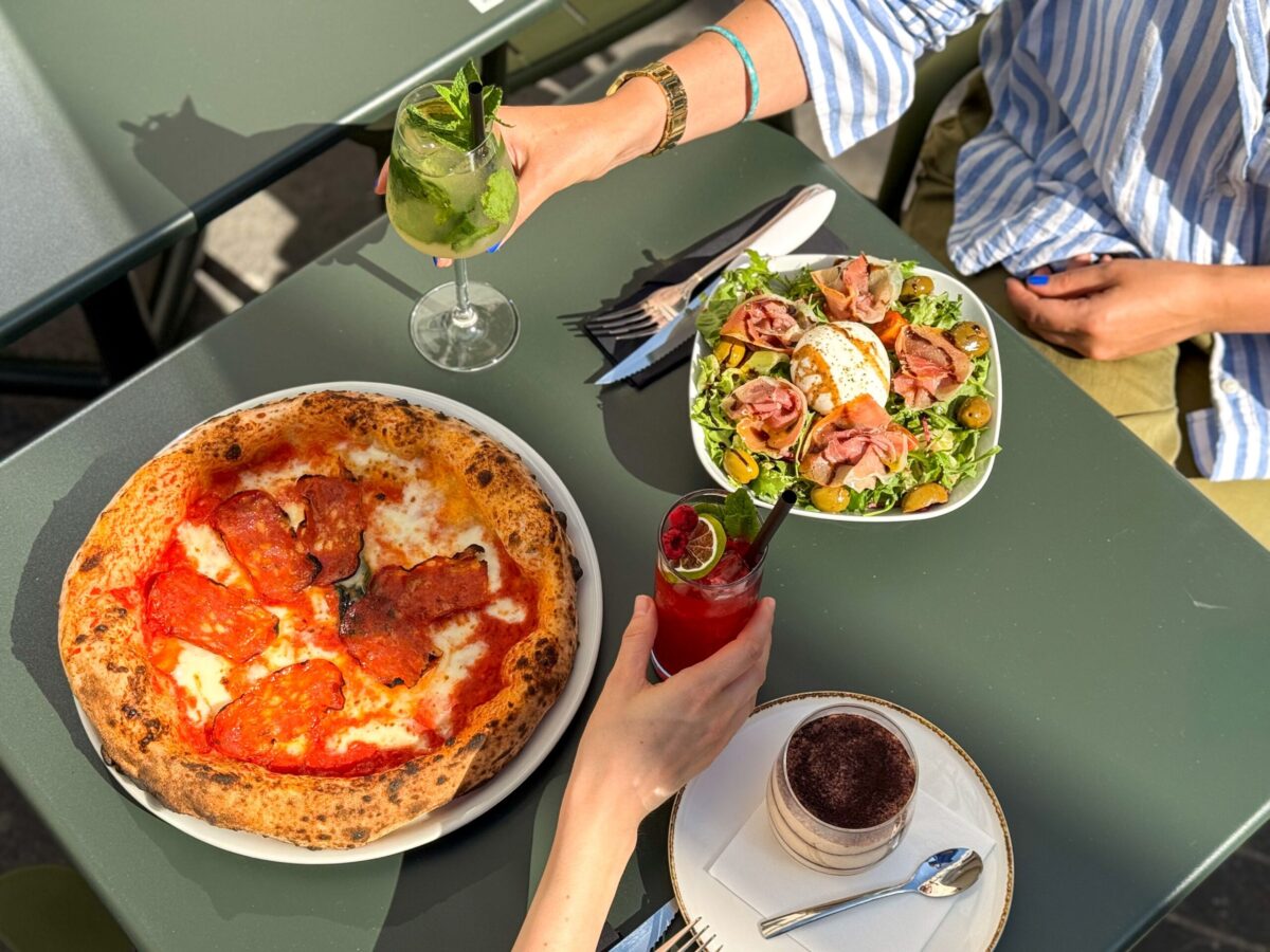 Salve Basilica Italian restaurant pizza in Budapest
