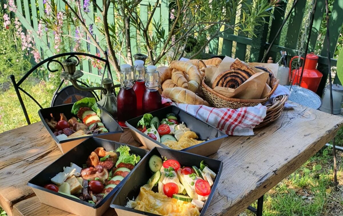 Szent Benedek Reggeliző Szentbékkála brunch a Balatonnál
