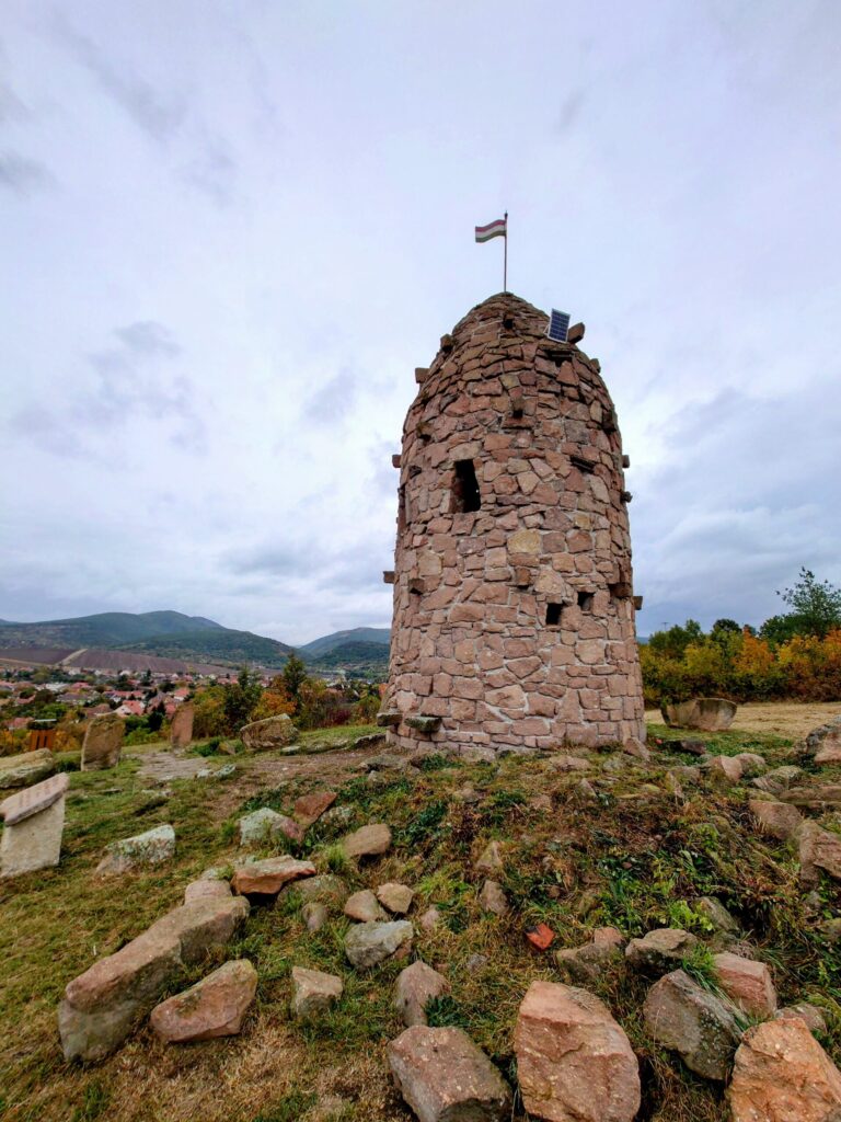 millenium-kilátó, Cserépfalu