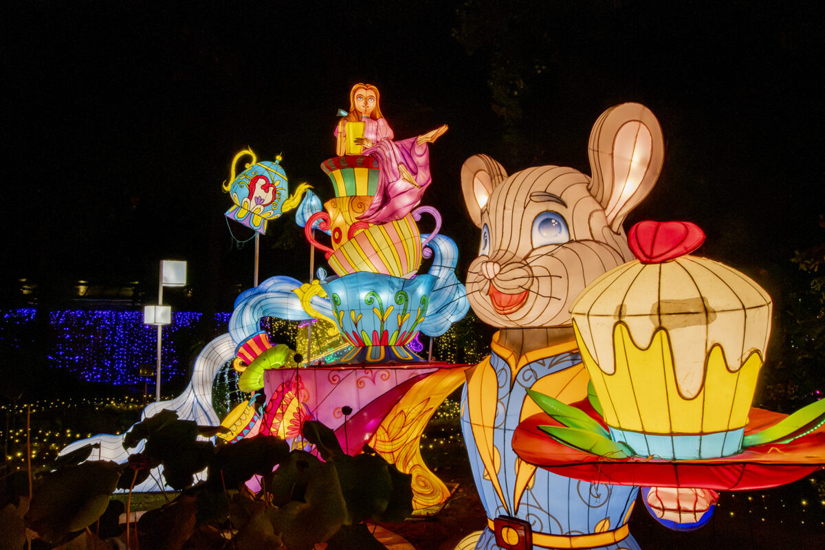 Garden of Lights 2026 A Szépség és a Szörnyeteg fénypark fénykiállítás Budapesten