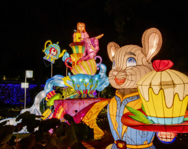 Garden of Lights 2026 A Szépség és a Szörnyeteg fénypark fénykiállítás Budapesten