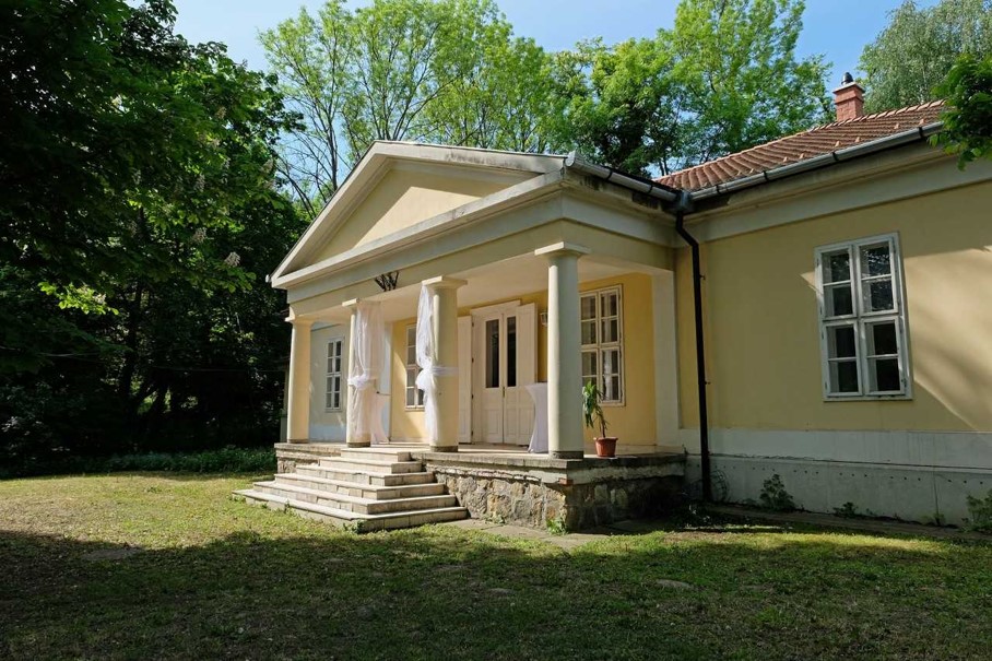 Lívia-villa Svábhegy